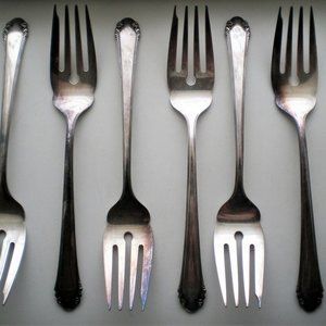 Antique 1937 GORHAM CAVALIER Silverplate Silverware Salad Fork Forks Set Of 8